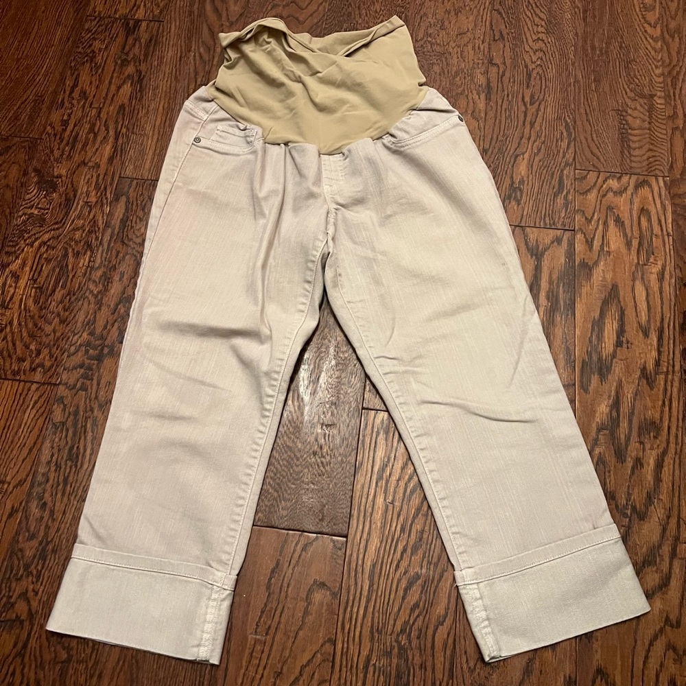 Motherhood Maternity khaki colored denim capris. Size Large